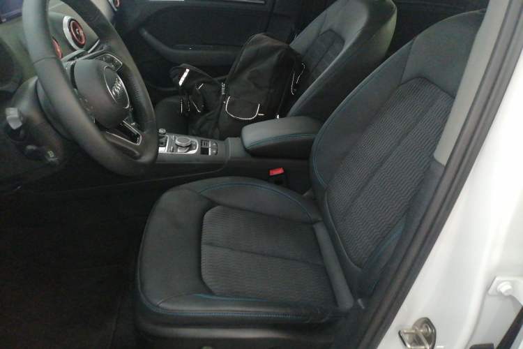 Used Audi A3 2020 Limousine 35 TFSI Fashion Edition China VI Emission Standard