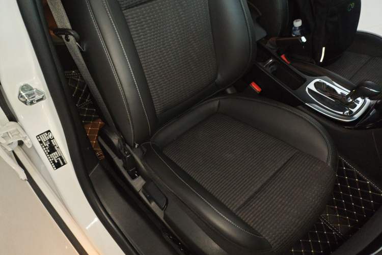 Used Buick Regal 2015 1.6T Leading Technology Model
