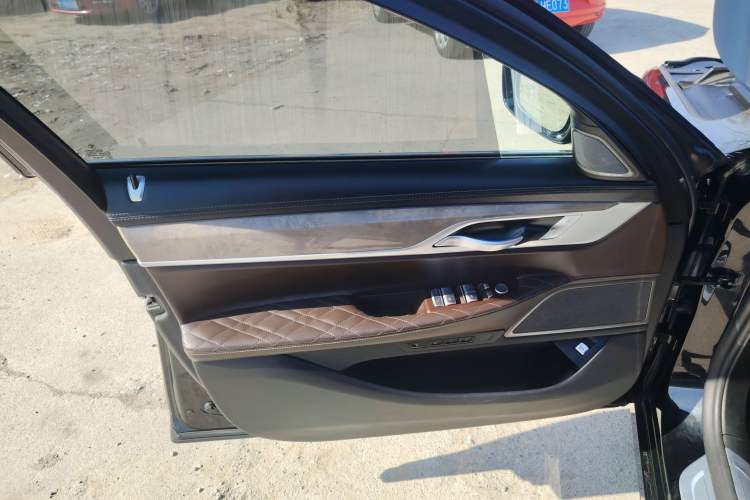 Used BMW 7 Series 2019 Restyled 740Li Leading Luxury Package