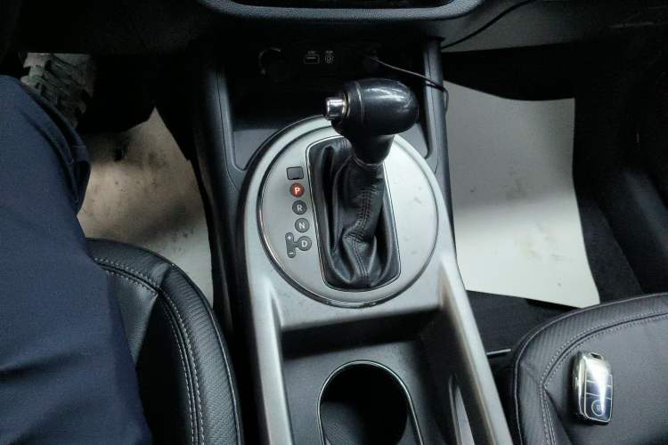 Used Kia Sportage R 2015 2.0L Automatic Two-Wheel Drive GLS
