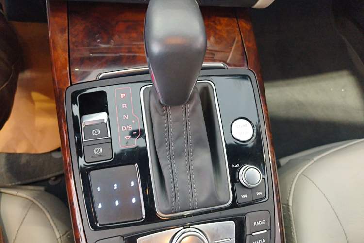 Used Audi A6L 2016 30 FSI Comfort Version
