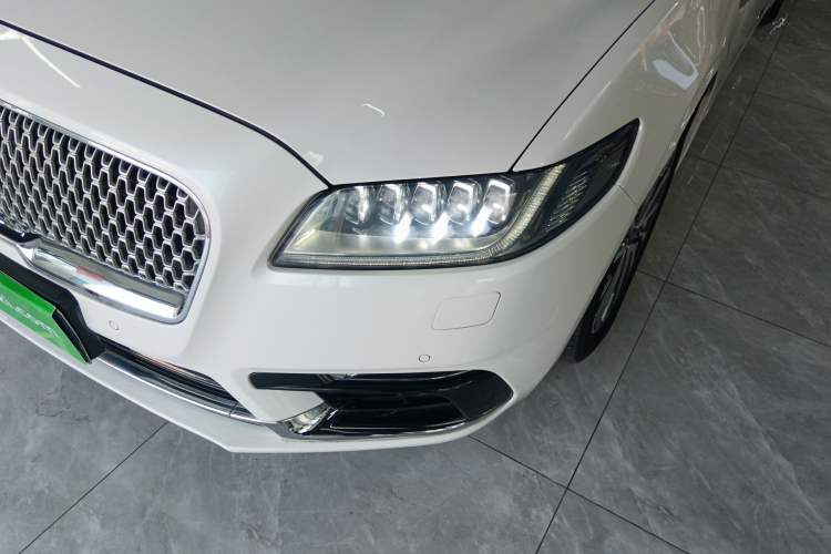 Used Lincoln Continental 2018 2.0T Two-Wheel Drive Luxury Edition
