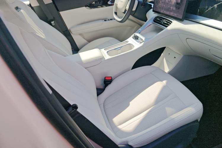 Used  Geome 2025 UP 410km Exploration+ Edition
