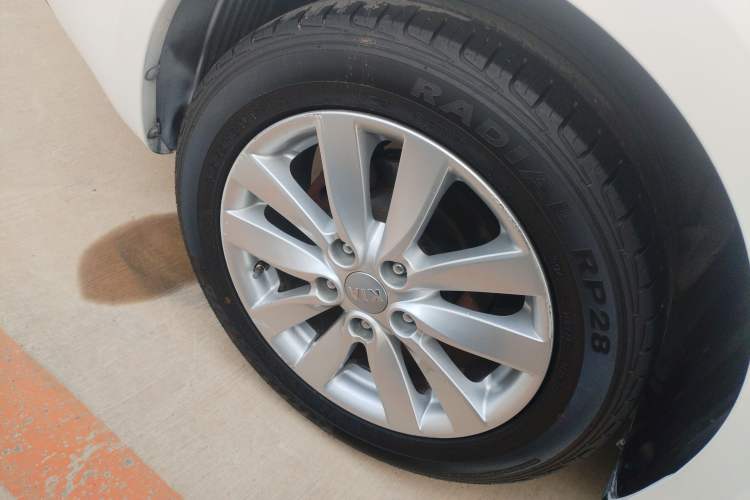 Used Kia K3 2015 1.6L Manual GLS
