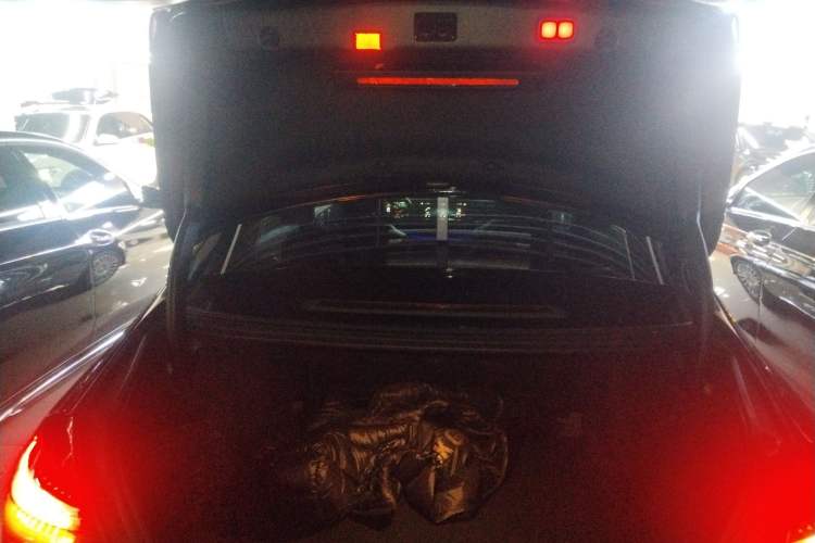 Used Mercedes-Benz E-Class 2022 Revised Version E 300 L Luxury Edition
