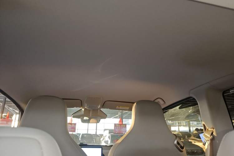 Used Baojun KiWi EV 2023 DJI Edition Lithium Iron Phosphate
