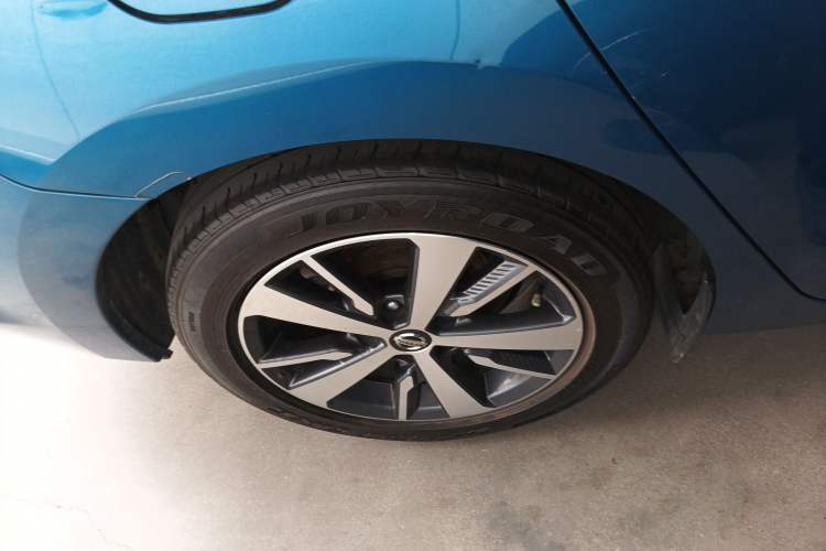 Used Nissan Lannia 2019 1.6L CVT Cool Edition China VI
