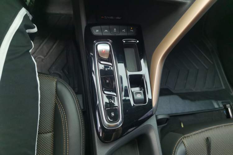 Used Buick Velite 7 2022 652E Connected Smart Version
