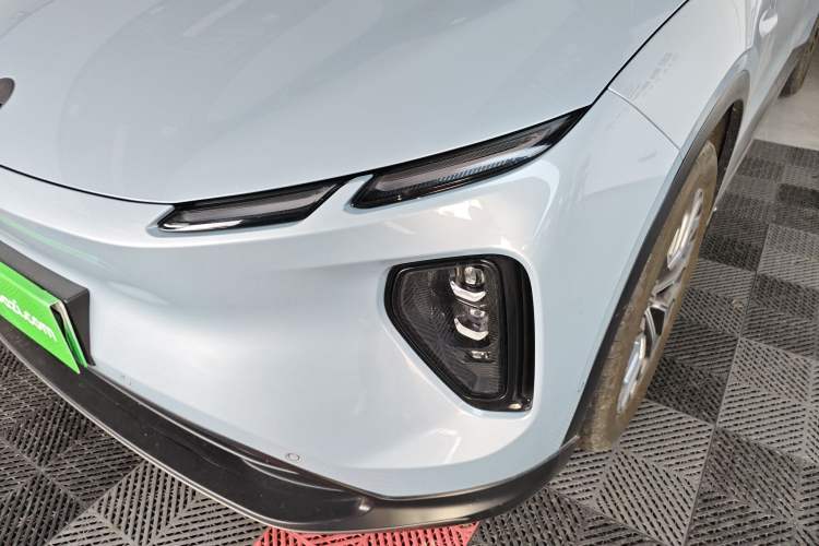 Used Nio EC6 2024 75 kWh