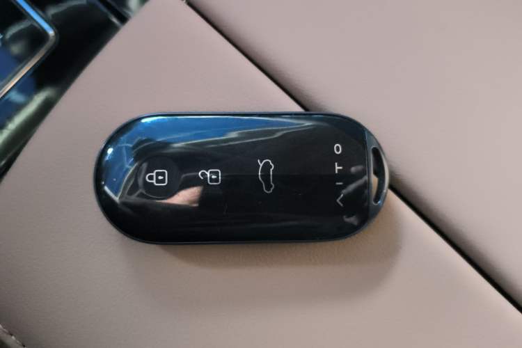 Used Hima AITO M7 2024 1.5T Rear-Drive Plus Version 5 Seats
