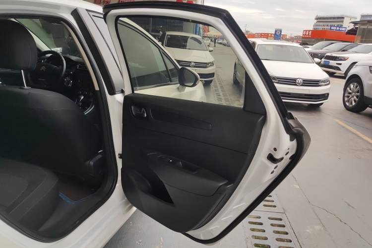 Used Citroen C4 Sega 2018 1.6L Automatic Comfort Model
