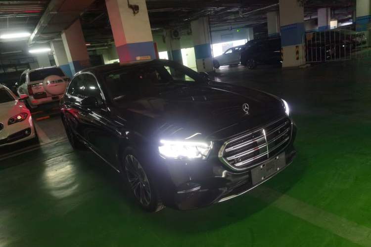 Used Mercedes-Benz E-Class New Energy 2024 E 350 e L Plug-in Hybrid Sedan
