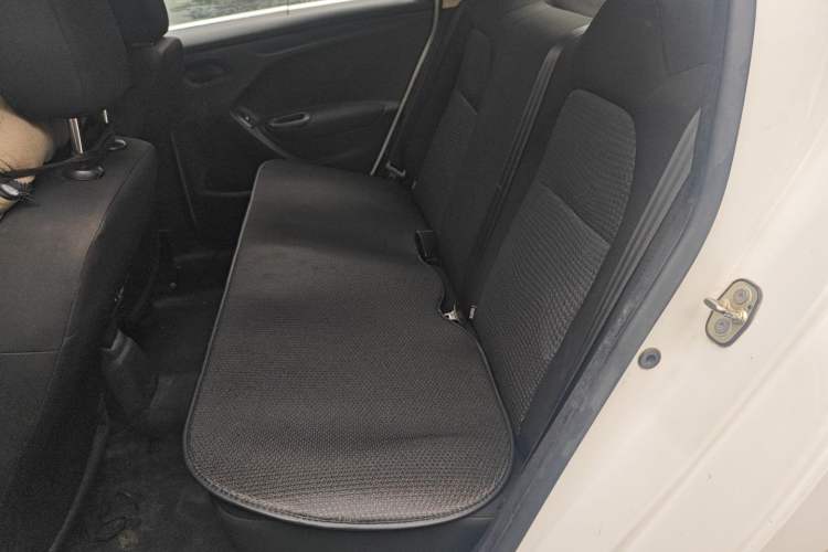 Used Peugeot 301 2016 1.6L Manual Comfort Edition
