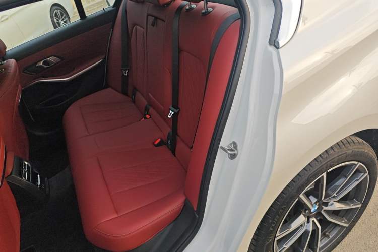 Used BMW 3 Series 2025 325i M Sport Package
