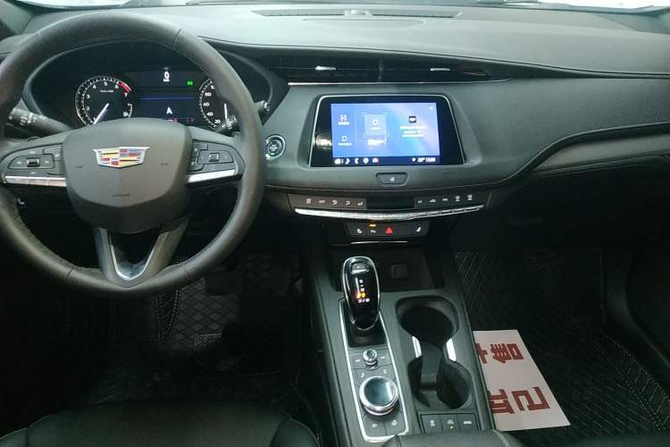 Used Cadillac XT4 2021 28T Two-Wheel Drive Luxury Version