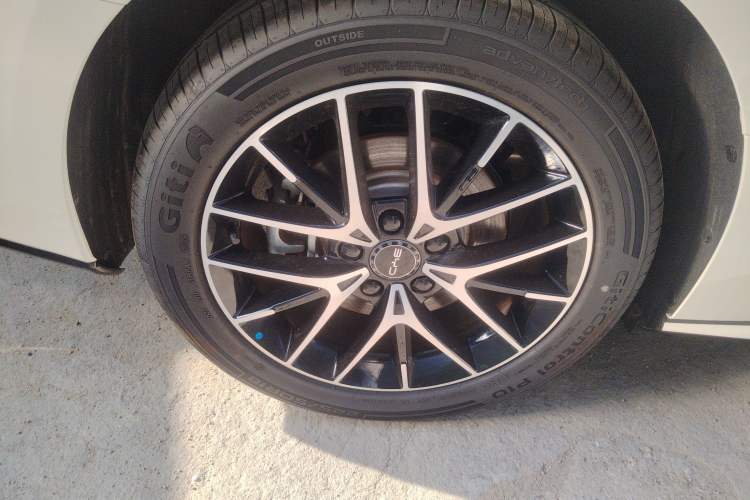 Used BYD Seal 07 DM-i 2025 Intelligent Driving Version DM-i 1.5L 125 km Prestige Edition
