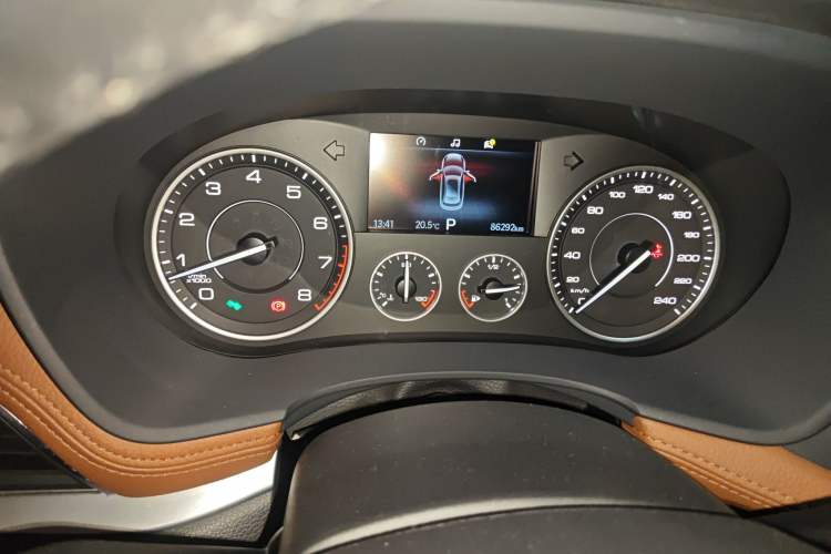 Used BORGWARD BX7 2016 28T Two-Wheel Drive Luxury Version 5 Seats
