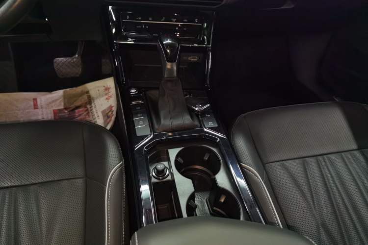 Used Volkswagen Passat 2023 Facelift 330TSI Luxury Edition
