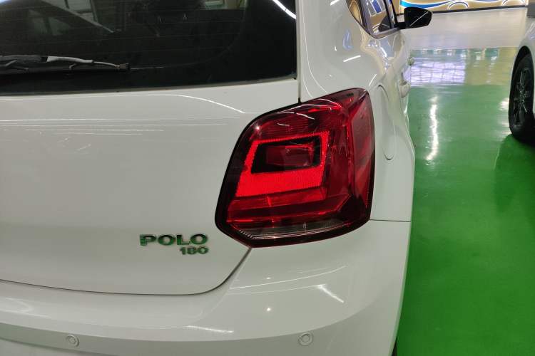 Used Volkswagen Polo 2018 1.5L Automatic Advanced Driving Model
