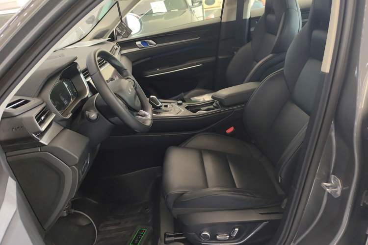 Used Lynk & Co 01 2021 2.0TD Two-Wheel-Drive Pro Trim
