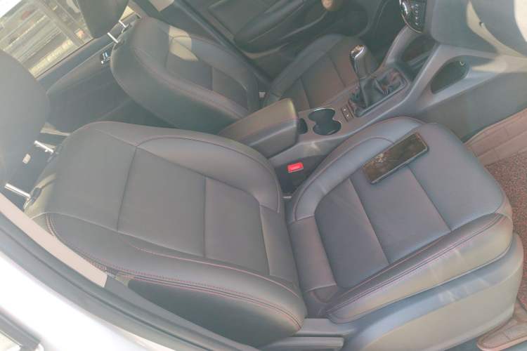 Used Changan CS75 2014 2.0L Manual Leading Version China IV Standard