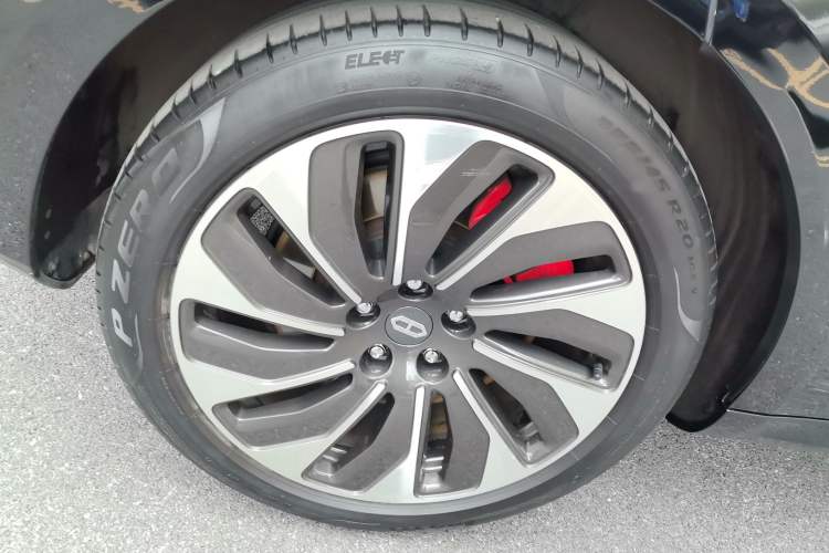 Used Hima AITO M5 2022 Extended-Range Four-Wheel Drive Flagship Edition
