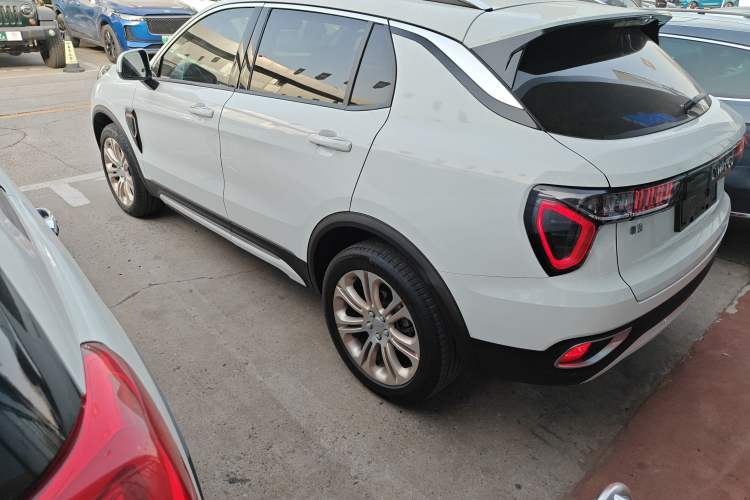 Used Lynk & Co 01 2017 2.0T Two-Wheel Drive Pro Edition
