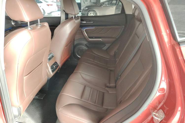 Used Wey VV5 2017 2.0T Ultra-Luxury Version
