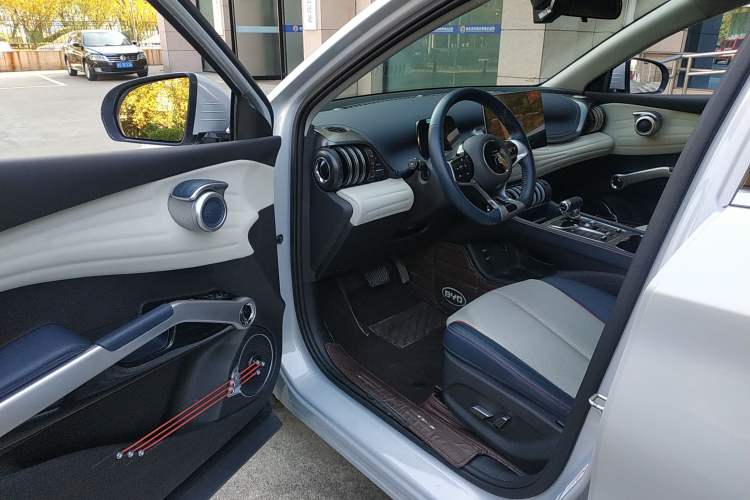 Used BYD Yuan PLUS 2022 430 km Luxury Version