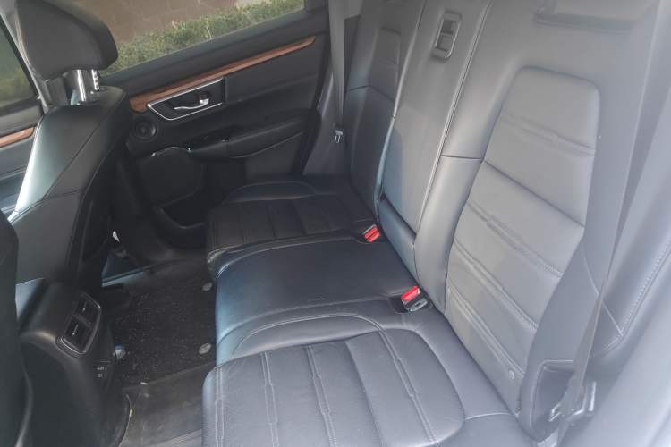 Used Honda CR-V 2019 Brilliant Edition Plus 240TURBO CVT Two-Wheel Drive Fashion Version China VI Emission Standard
