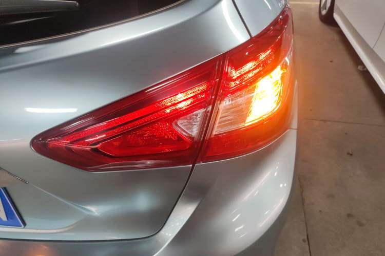 Used Nissan Tiida 2021 1.6L CVT Cool Edition