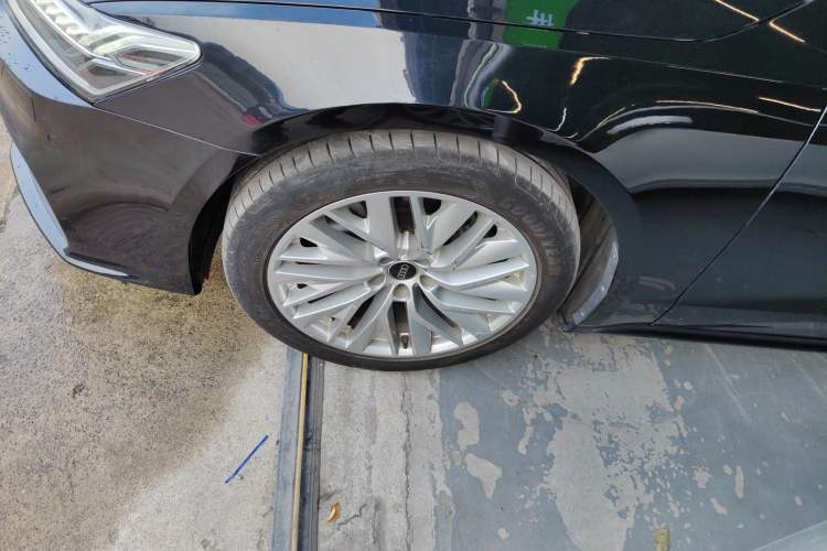 Used Audi A7L 2022 45 TFSI S-line Dream-Building Crystal Flow Package