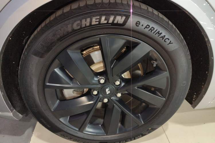 Used Li Auto L8 2023 Pro Model
