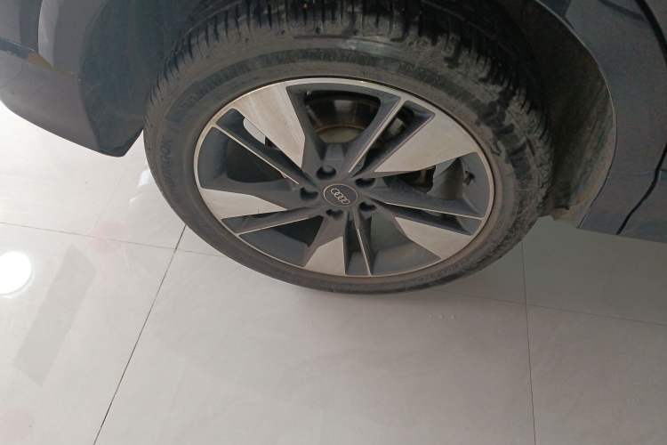 Used Audi Q2L 2022 35 TFSI Fashionable and Elegant Model
