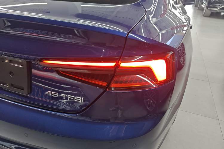 Used Audi A5 2017 Sportback 45 TFSI Fashion Model
