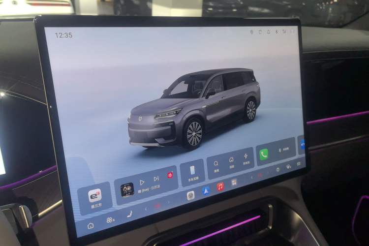 Used Denza N9 2025 Flagship Model
