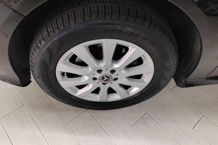 Used Mercedes-Benz R-Class 2014 R 320 4MATIC Business Model
