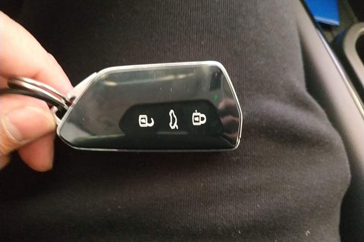 Used Volkswagen ID.7 VIZZION 2024 AIR model
