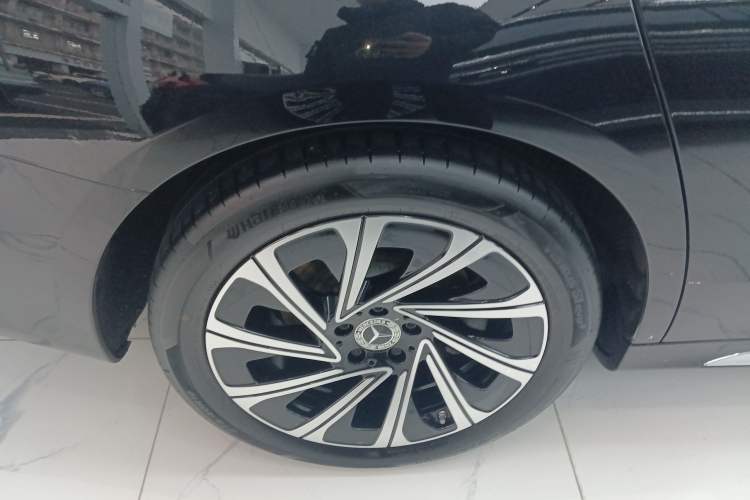 Used Mercedes-Benz E-Class 2024 E 300 L Luxury Model
