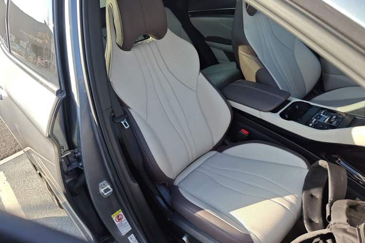 Used BYD Song PLUS New Energy 2025 DM-i Intelligent Driving 160KM Flagship Model
