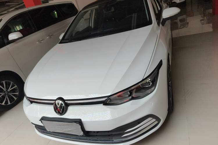 Used Volkswagen Golf 2023 Facelift 280TSI DSG Pro
