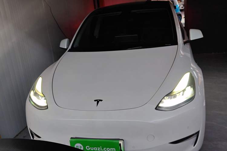 Used Tesla Model Y 2022 Rear-Wheel-Drive Version
