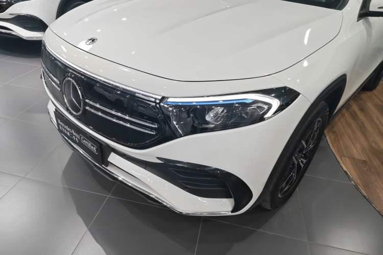 Used Mercedes-Benz EQB 2022 EQB 350 4MATIC
