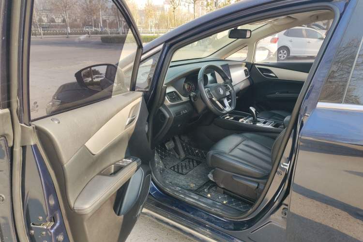 Used BYD Song MAX 2021 Upgraded Model 1.5T Automatic Luxury 7-Seater
