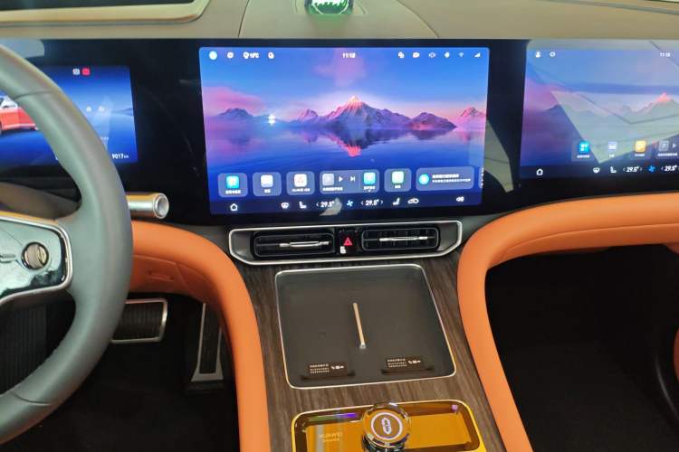 Used Hima AITO M9 2024 All-Electric Ultra Version 100 kWh 5-Seater Model