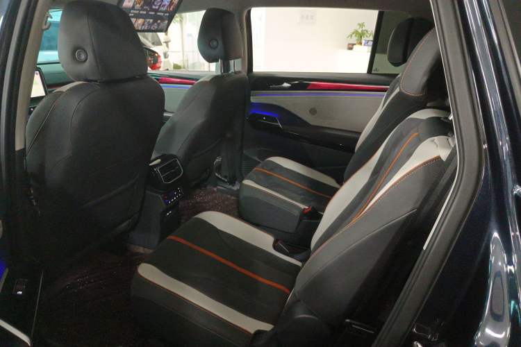 Used Volkswagen ID.6 CROZZ 2021 Revised Version Long-Range PRO Edition
