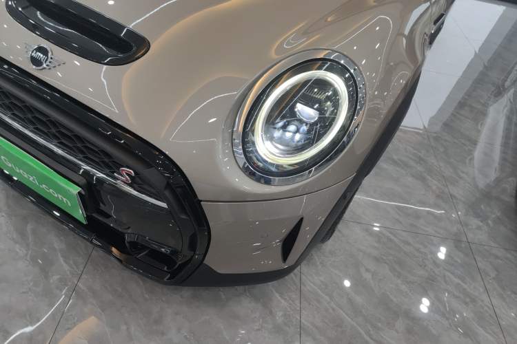 Used MINI MINI 2022 Updated 2.0T COOPER S Classic Edition