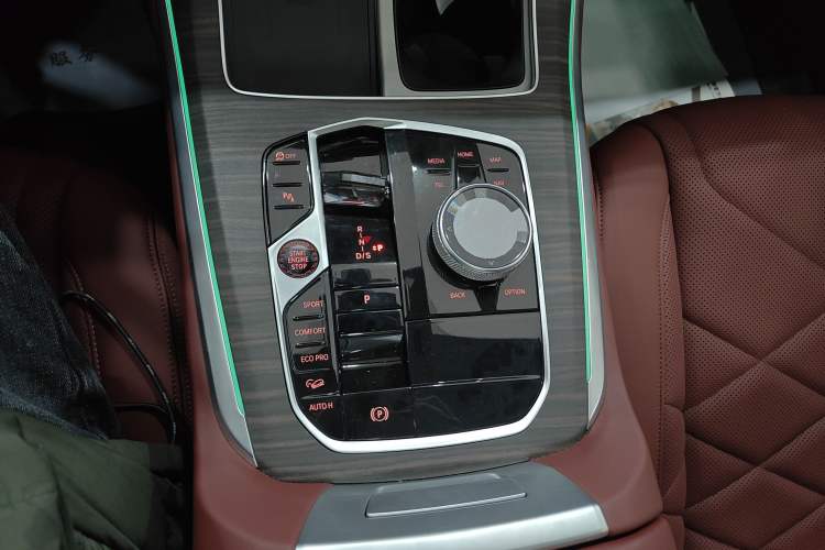 Used BMW X5 2023 xDrive 40Li M Sport Night Edition Package
