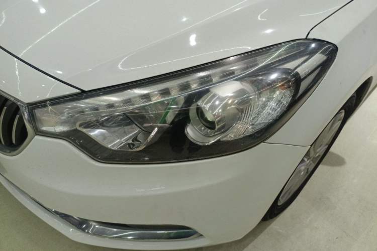 Used Kia K3 2015 1.6L Automatic GLS
