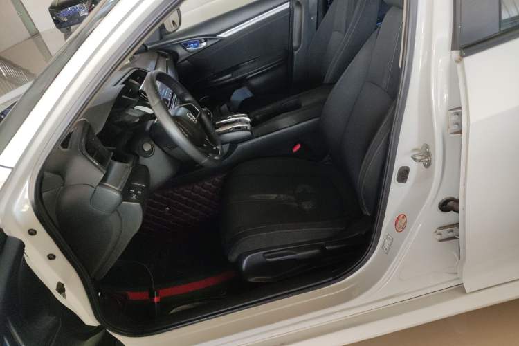 Used Honda Civic 2016 180TURBO CVT Comfort Version